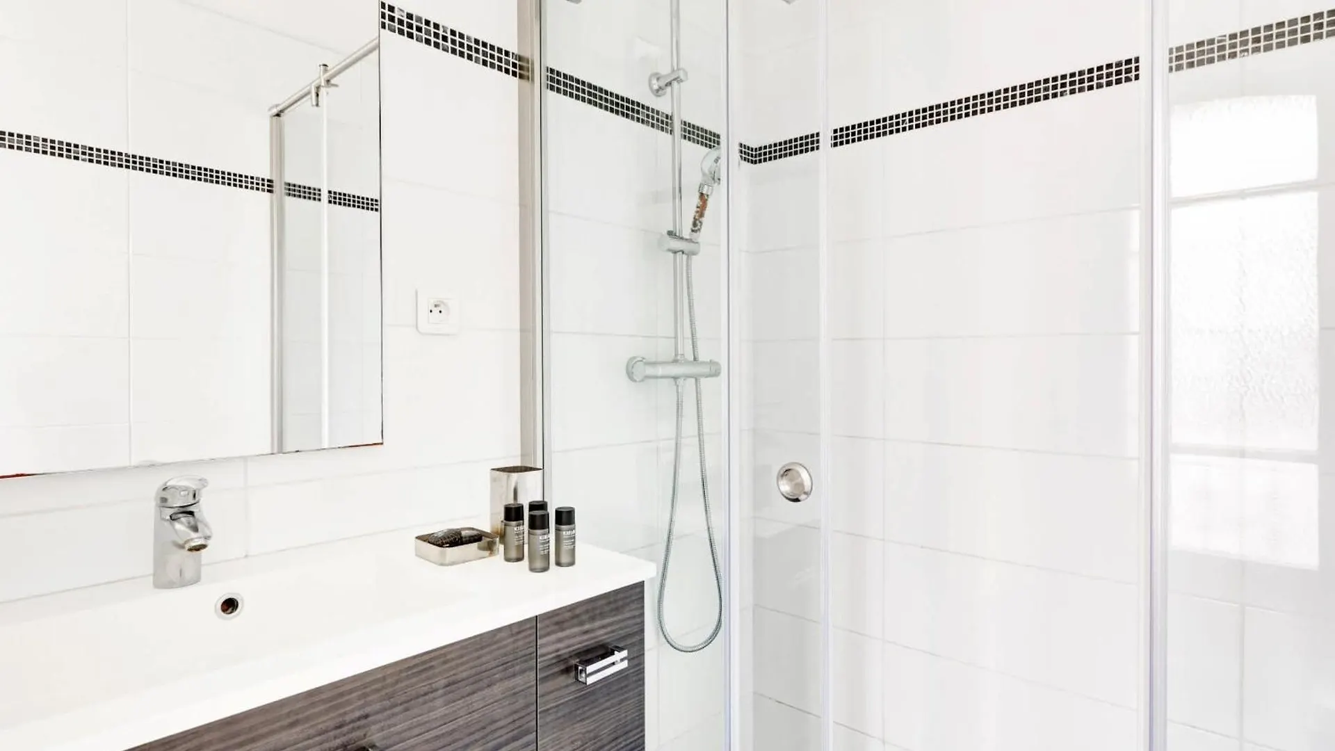 Paris Centre Chic 6 Pers Rue Bachaumont Apartment 0*,  France